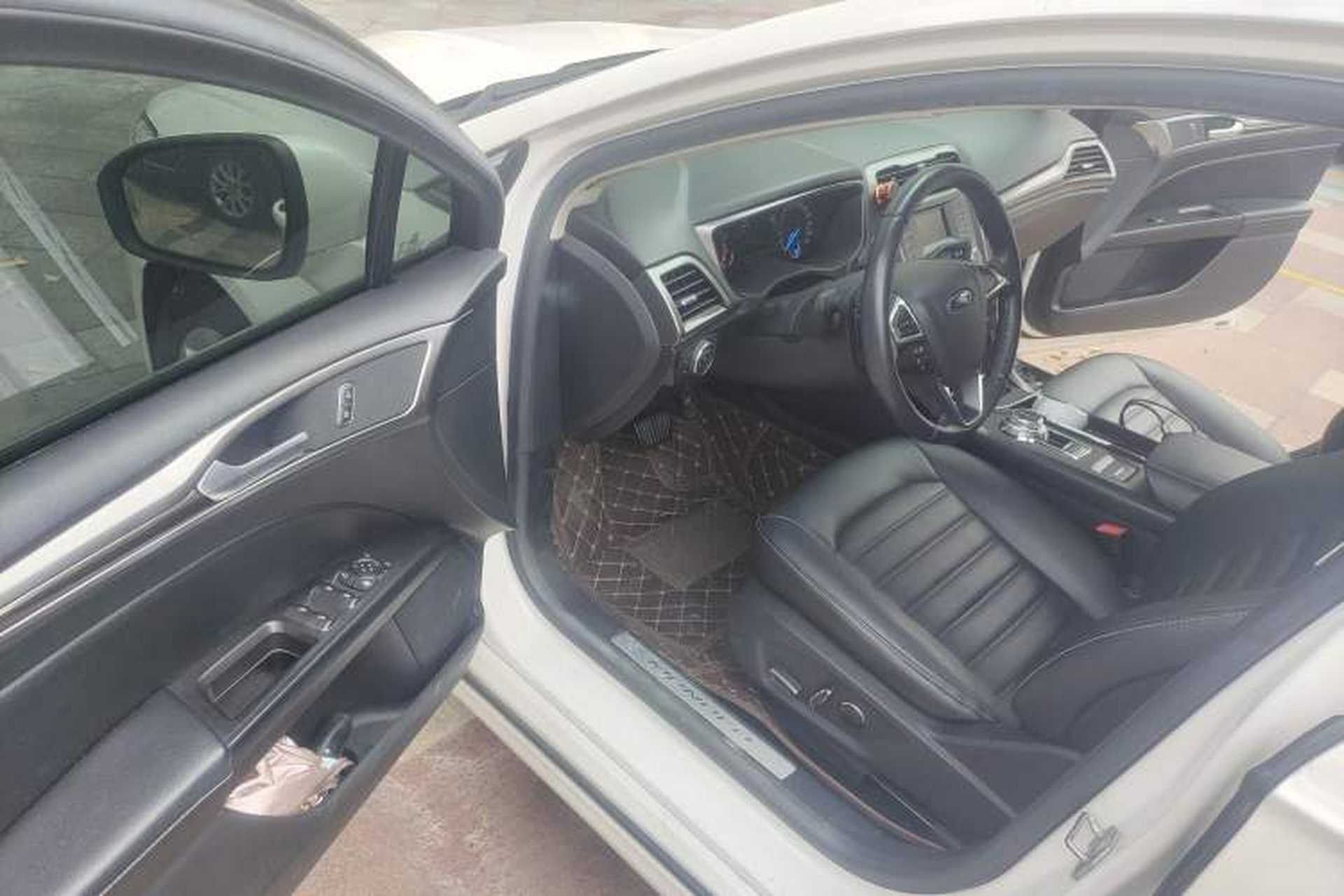 Used Ford Mondeo 2018 EcoBoost 180 Smart Control Fashion Model China V Standard Driver Seat