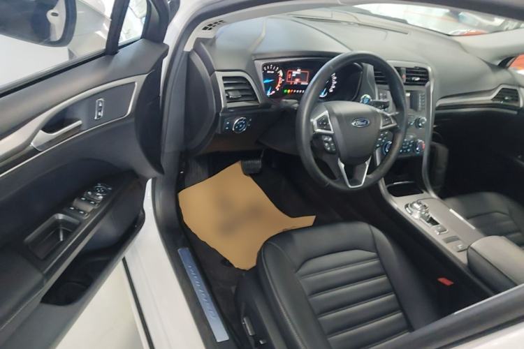 Used Ford Mondeo 2018 EcoBoost 180 Smart Control Fashion Model China V Standard Driver Seat