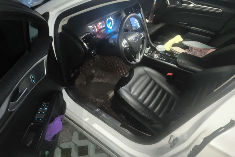 Used Ford Mondeo 2018 EcoBoost 180 Smart Control Fashion Model China V Standard Driver Seat