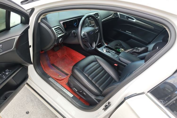 Used Ford Mondeo 2018 EcoBoost 180 Smart Control Fashion Model China V Standard Driver Seat