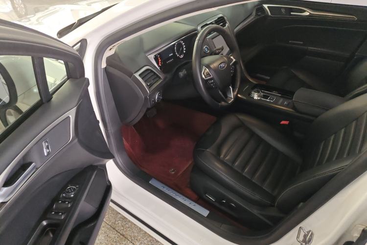 Used Ford Mondeo 2018 EcoBoost 180 Smart Control Fashion Model China V Standard Driver Seat