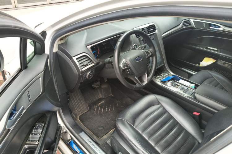 Used Ford Mondeo 2018 EcoBoost 200 Stylish Model Driver Seat