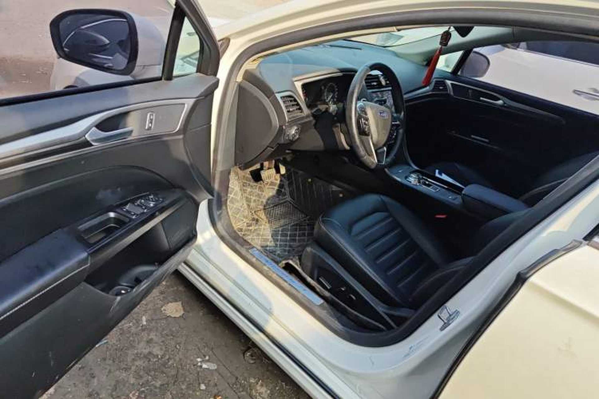 Used Ford Mondeo 2018 EcoBoost 200 Smart Control Fashion Model China V Standard Driver Seat