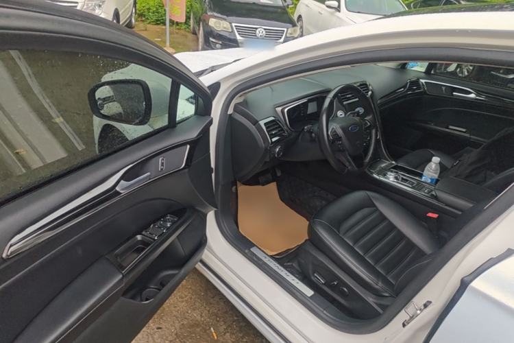 Used Ford Mondeo 2018 EcoBoost 180 SmartControl Luxury Model China V Standard Driver Seat