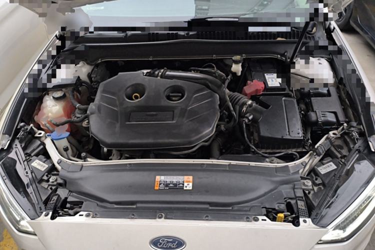 Used Ford Mondeo 2018 EcoBoost 200 Luxury Model Engine Bay
