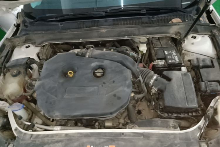 Used Ford Mondeo 2018 EcoBoost 200 Stylish Model Engine Bay