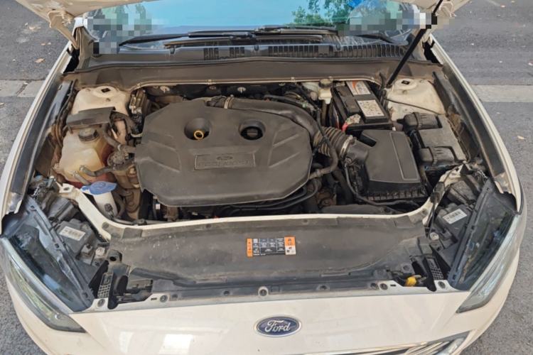 Used Ford Mondeo 2018 EcoBoost 200 Smart Control Luxury Model China VI Standard Engine Bay