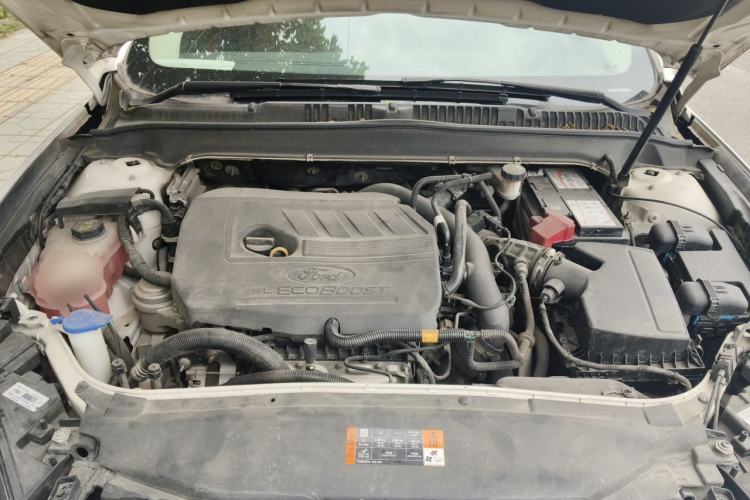 Used Ford Mondeo 2018 EcoBoost 180 Cognac Special Edition Engine Bay