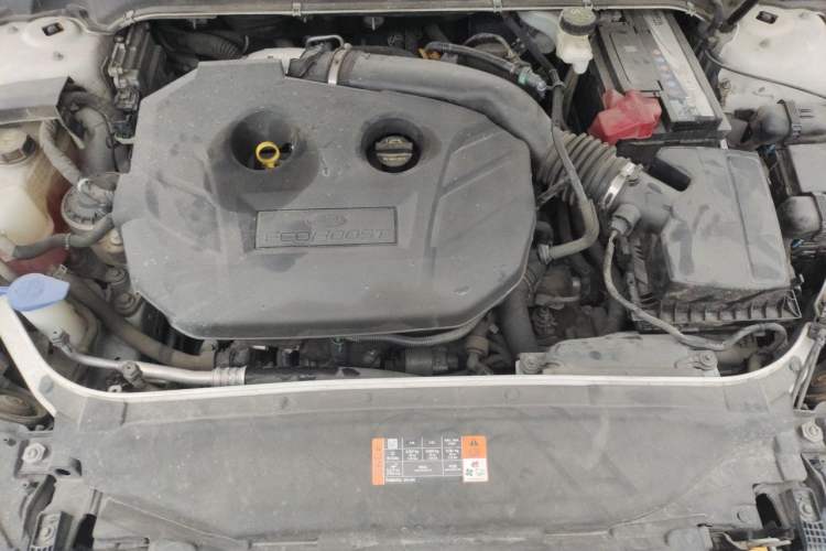 Used Ford Mondeo 2018 EcoBoost 200 Stylish Model Engine Bay