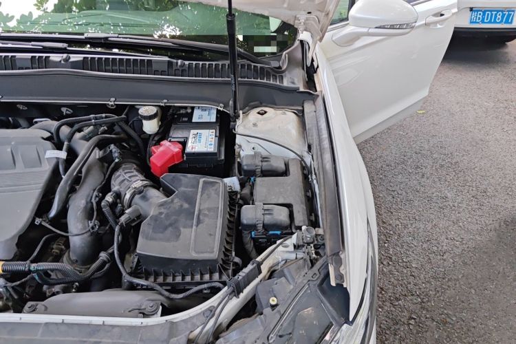 Used Ford Mondeo 2018 EcoBoost 180 Smart Control Fashion Model China V Standard Engine Bay Left