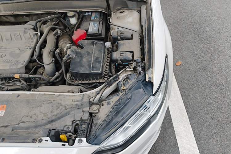 Used Ford Mondeo 2018 EcoBoost 180 Fashion Edition Engine Bay Left