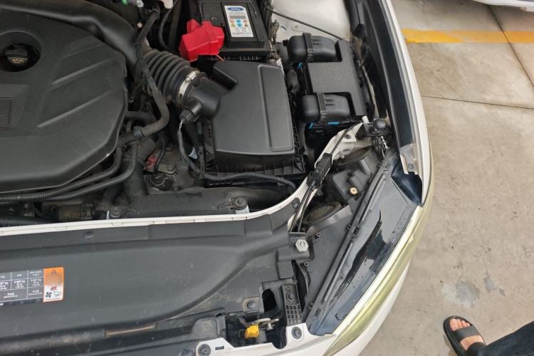 Used Ford Mondeo 2018 EcoBoost 200 Stylish Model Engine Bay Left