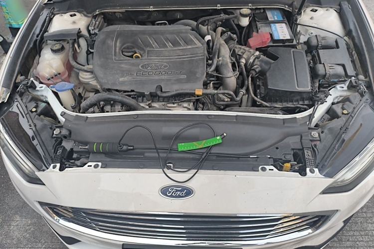 Used Ford Mondeo 2018 EcoBoost 180 Smart Control Fashion Model China V Standard Engine Bay