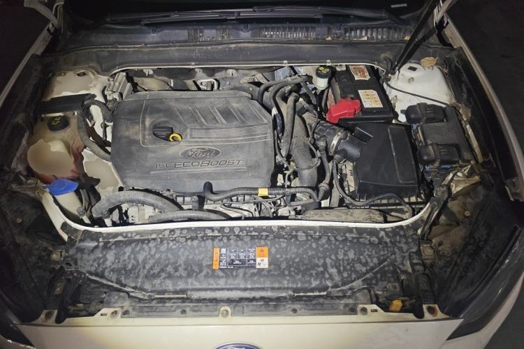 Used Ford Mondeo 2018 EcoBoost 180 Fashion Edition Engine Bay