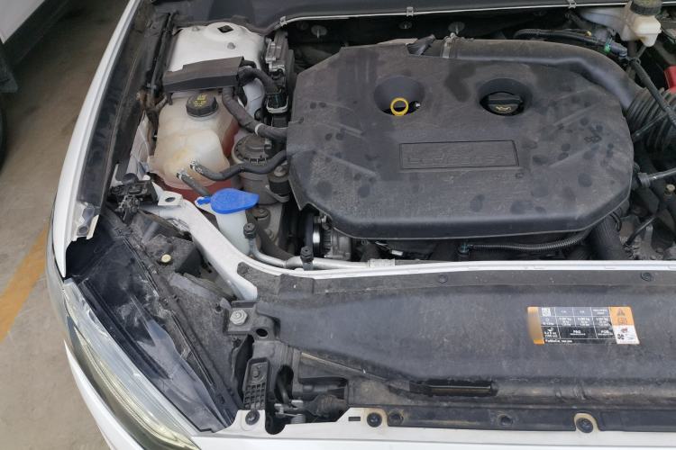 Used Ford Mondeo 2018 EcoBoost 200 Stylish Model Engine Bay Right