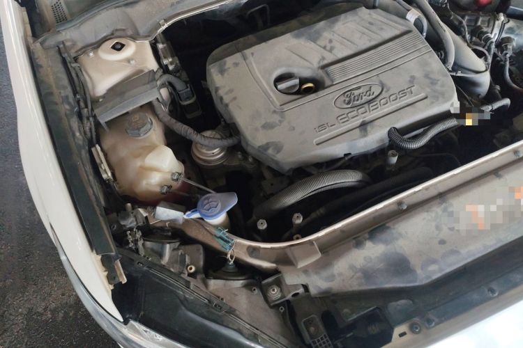 Used Ford Mondeo 2018 EcoBoost 180 Fashion Edition Engine Bay Right