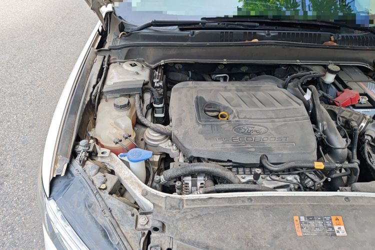 Used Ford Mondeo 2018 EcoBoost 180 Smart Control Fashion Model China V Standard Engine Bay Right