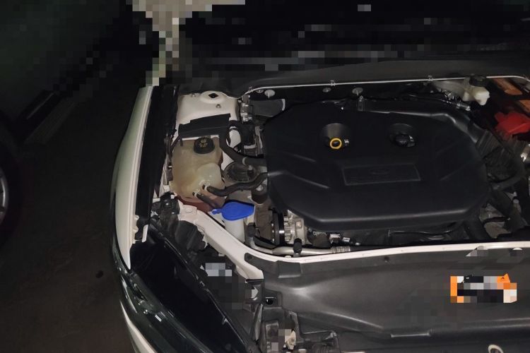 Used Ford Mondeo 2018 EcoBoost 200 Luxury Model Engine Bay Right