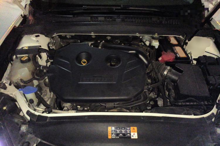 Used Ford Mondeo 2018 EcoBoost 200 Smart Control Fashion Model China V Standard Engine Bay