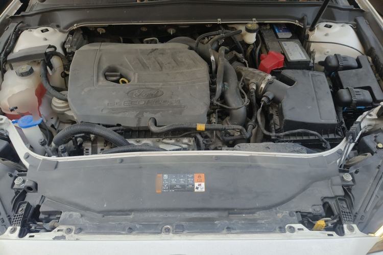 Used Ford Mondeo 2018 EcoBoost 180 Fashion Edition Engine Bay