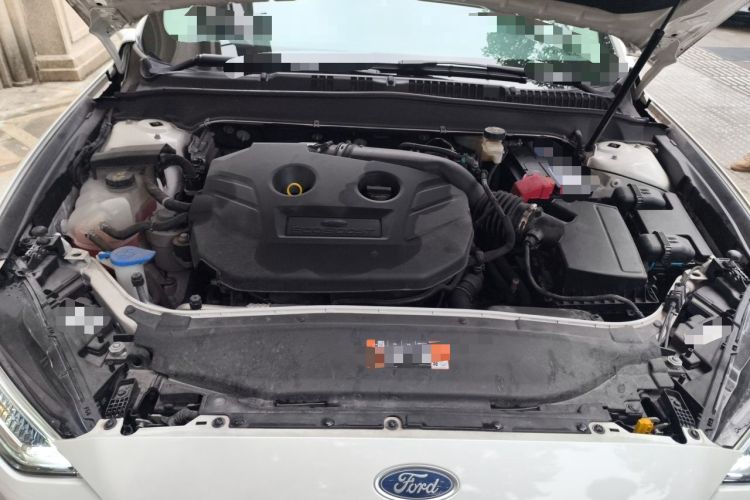 Used Ford Mondeo 2018 EcoBoost 200 Luxury Model Engine Bay