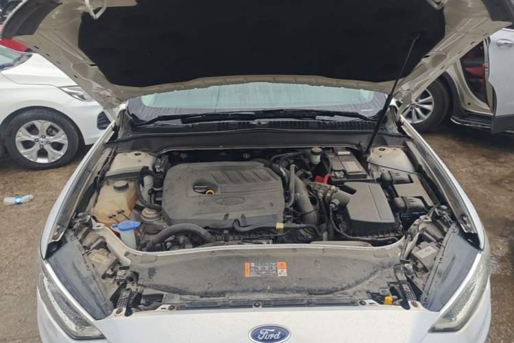 Used Ford Mondeo 2018 EcoBoost 180 SmartControl Luxury Model China V Standard Engine Bay