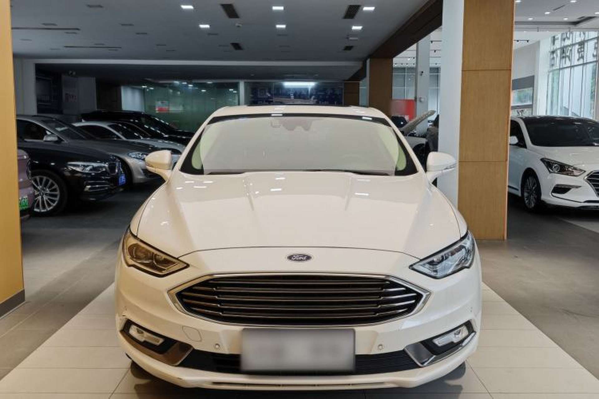 Used Ford Mondeo 2018 EcoBoost 180 Cognac Special Edition Exterior 1
