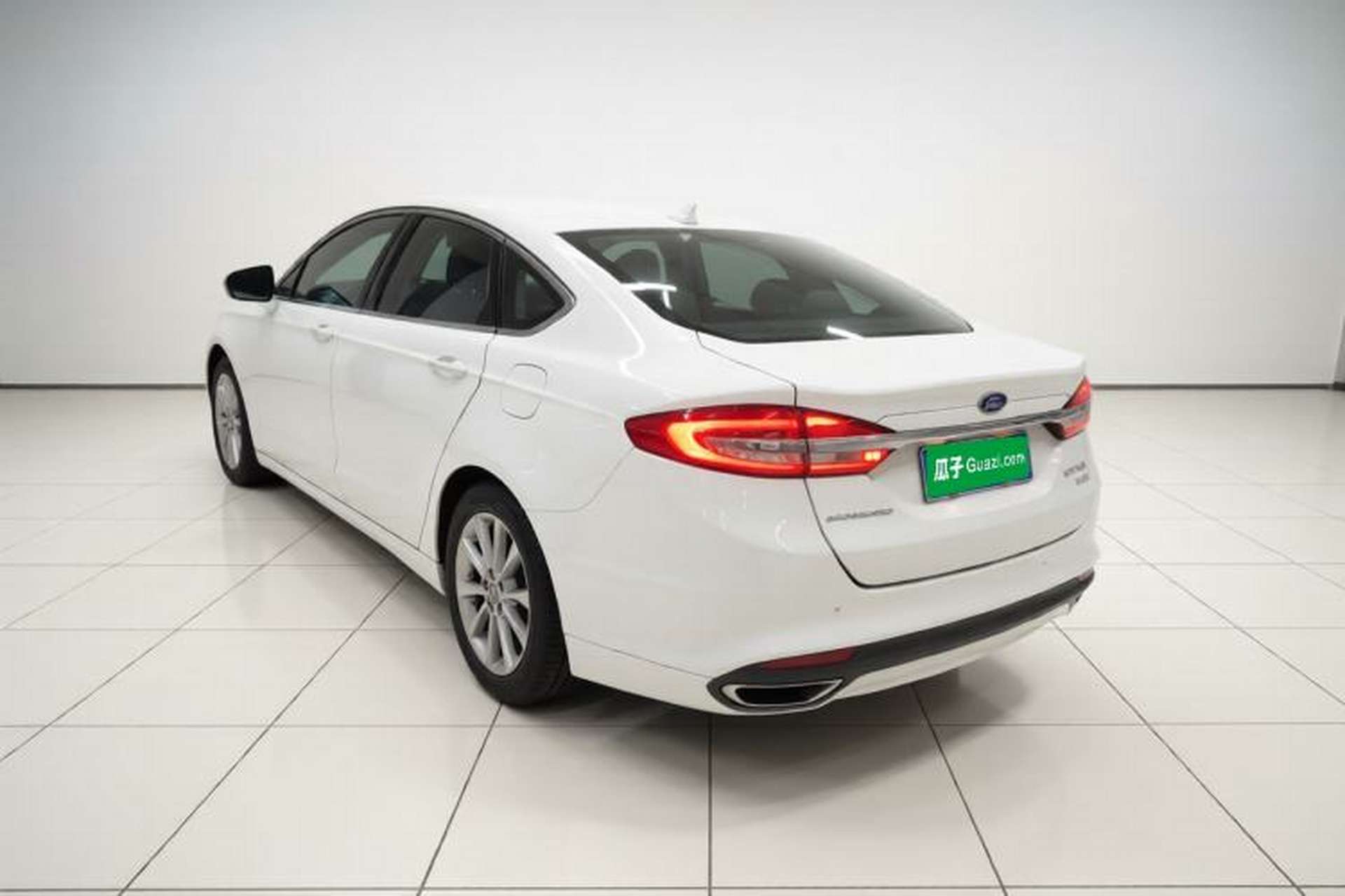 Used Ford Mondeo 2018 EcoBoost 180 Fashion Edition Exterior 2