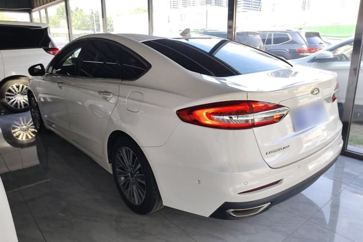 Used Ford Mondeo 2018 EcoBoost 200 Smart Control Luxury Model China VI Standard Exterior 2
