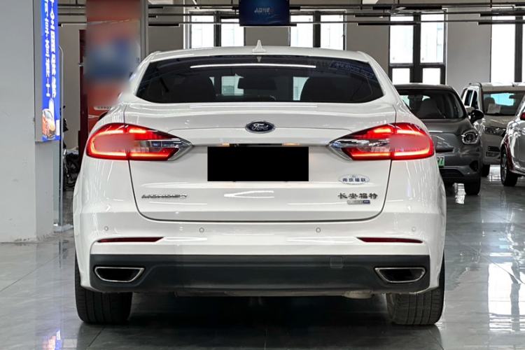 Used Ford Mondeo 2018 EcoBoost 200 Smart Control Fashion Model China V Standard Exterior 2