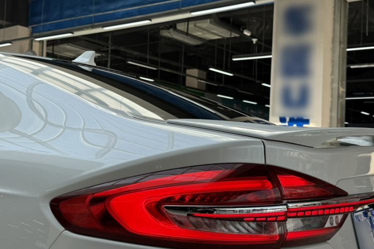 Used Ford Mondeo 2018 EcoBoost 200 Stylish Model Exterior 2