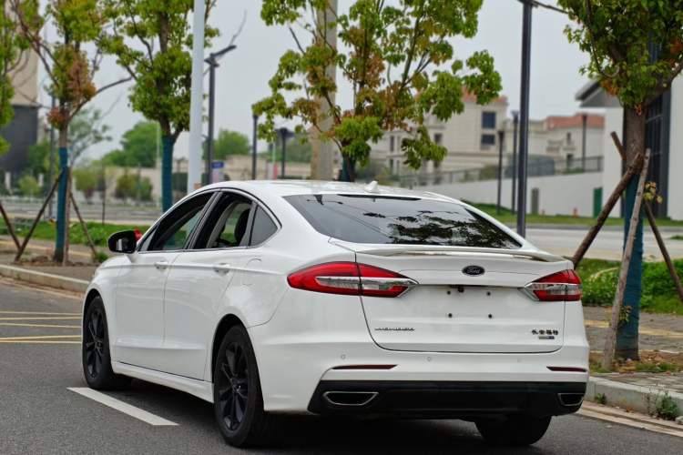 Used Ford Mondeo 2018 EcoBoost 180 Smart Control Fashion Model China V Standard Exterior 2