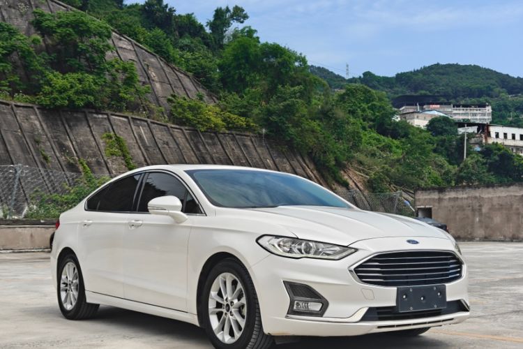 Used Ford Mondeo 2018 EcoBoost 200 Smart Control Fashion Model China VI Standard Exterior 3