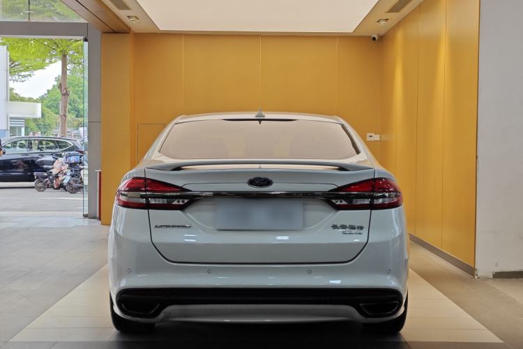 Used Ford Mondeo 2018 EcoBoost 180 Cognac Special Edition Exterior 3