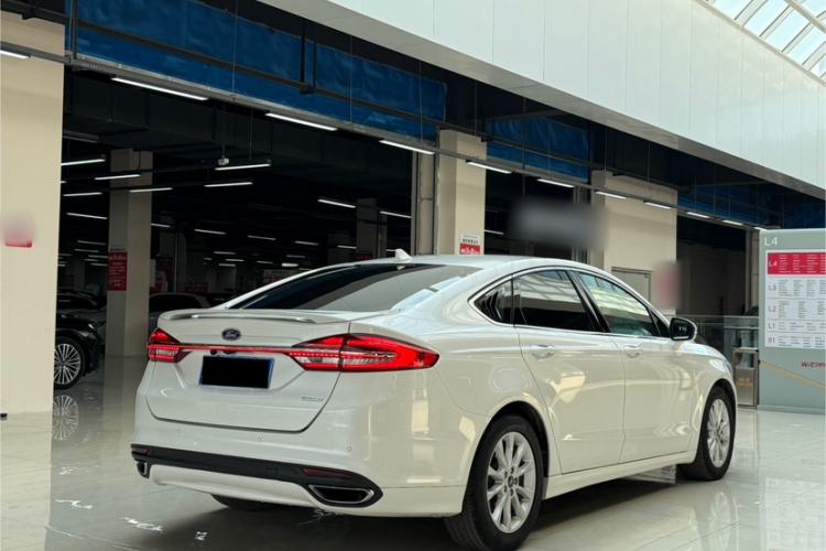 Used Ford Mondeo 2018 EcoBoost 200 Stylish Model Exterior 4