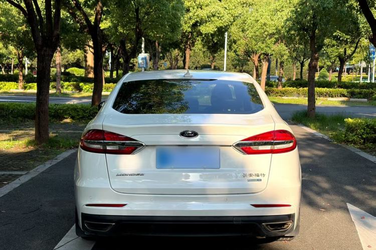 Used Ford Mondeo 2018 EcoBoost 180 Smart Control Fashion Model China V Standard Exterior 4