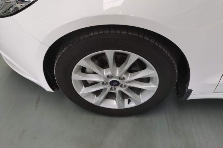 Used Ford Mondeo 2018 EcoBoost 200 Stylish Model Exterior 4