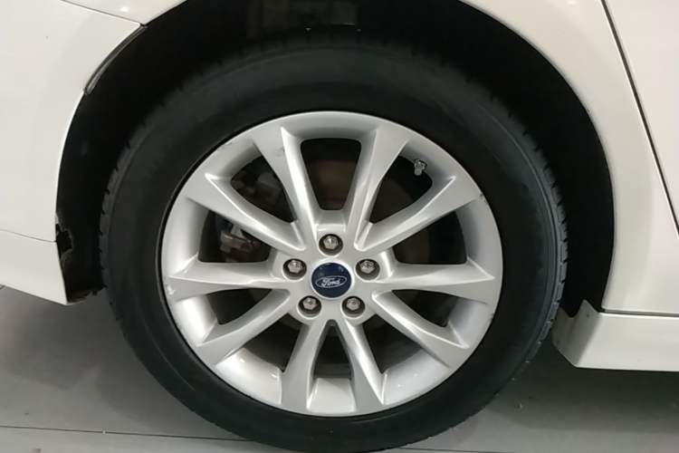 Used Ford Mondeo 2018 EcoBoost 180 Fashion Edition Exterior 5