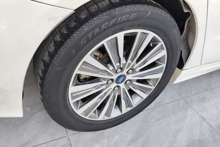 Used Ford Mondeo 2018 EcoBoost 200 Smart Control Luxury Model China VI Standard Exterior 5