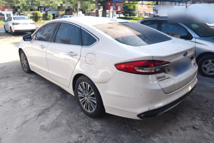 Used Ford Mondeo 2018 EcoBoost 180 Luxury Model Exterior 5