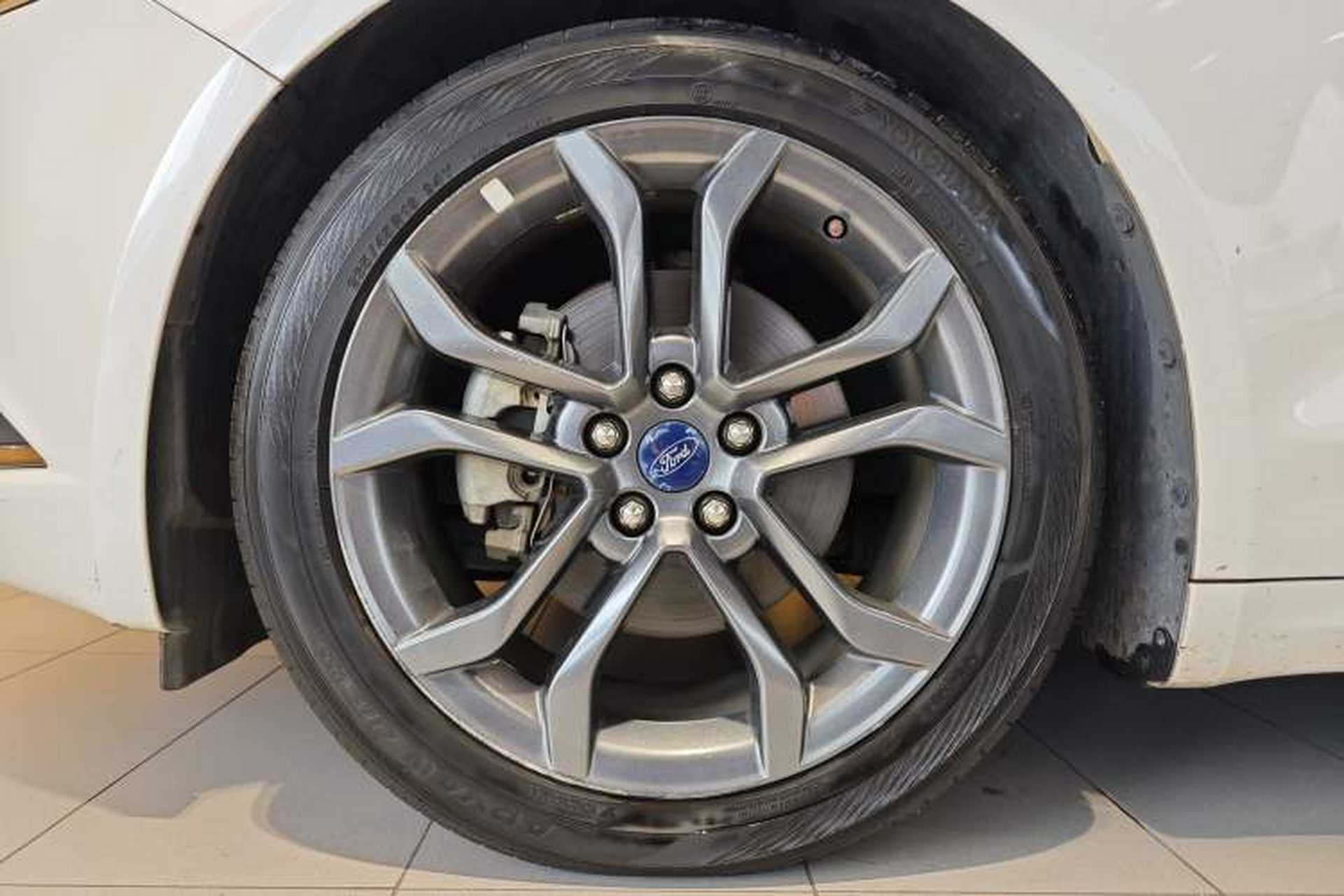 Used Ford Mondeo 2018 EcoBoost 180 Cognac Special Edition Exterior 5