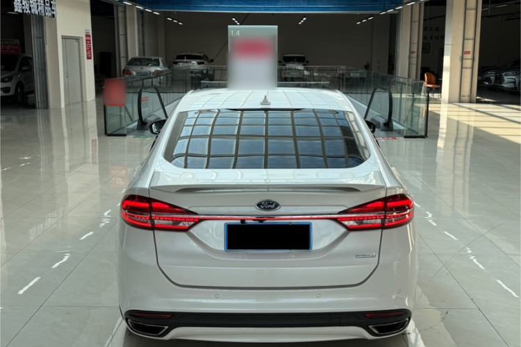 Used Ford Mondeo 2018 EcoBoost 200 Stylish Model Exterior 5
