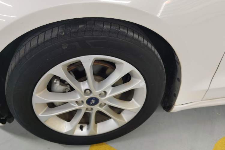 Used Ford Mondeo 2018 EcoBoost 180 Smart Control Fashion Model China V Standard Exterior 5