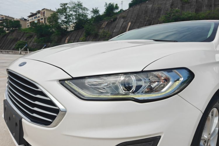 Used Ford Mondeo 2018 EcoBoost 200 Smart Control Fashion Model China VI Standard Exterior 9