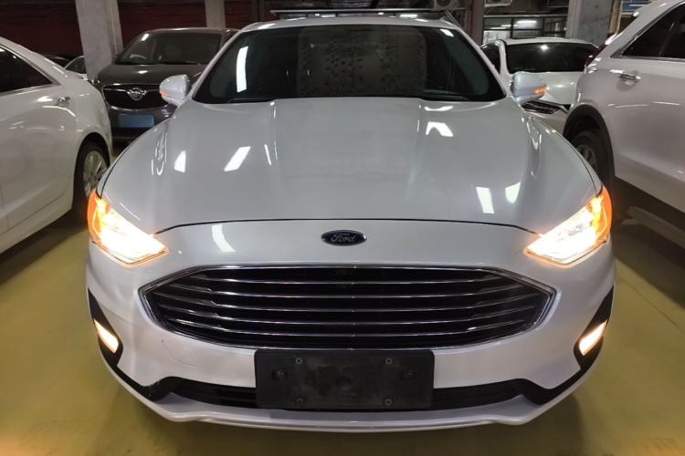 Used Ford Mondeo 2018 EcoBoost 200 Smart Control Fashion Model China V Standard Front