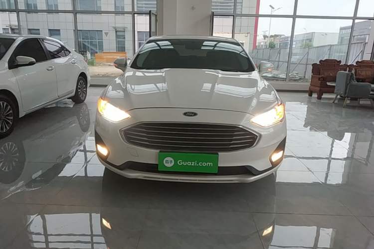 Used Ford Mondeo 2018 EcoBoost 180 Smart Control Fashion Model China V Standard Front