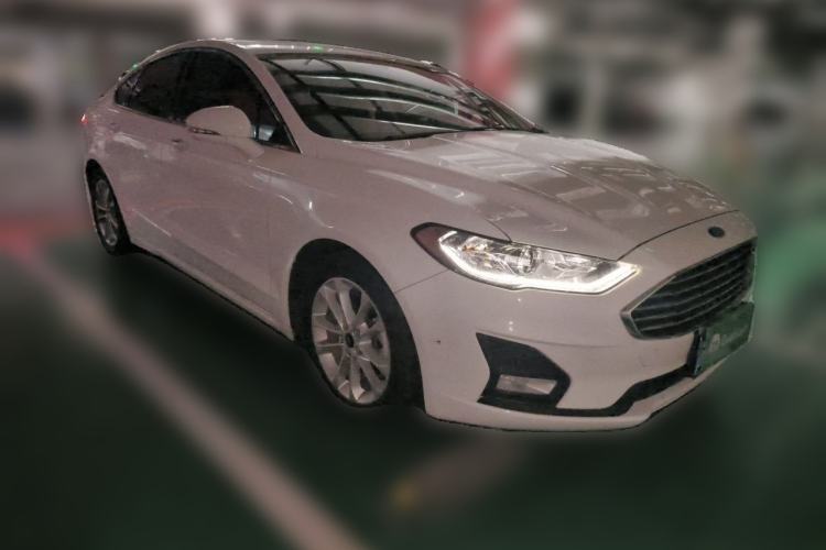 Used Ford Mondeo 2018 EcoBoost 180 Smart Control Fashion Model China V Standard Front Right 45 Deg