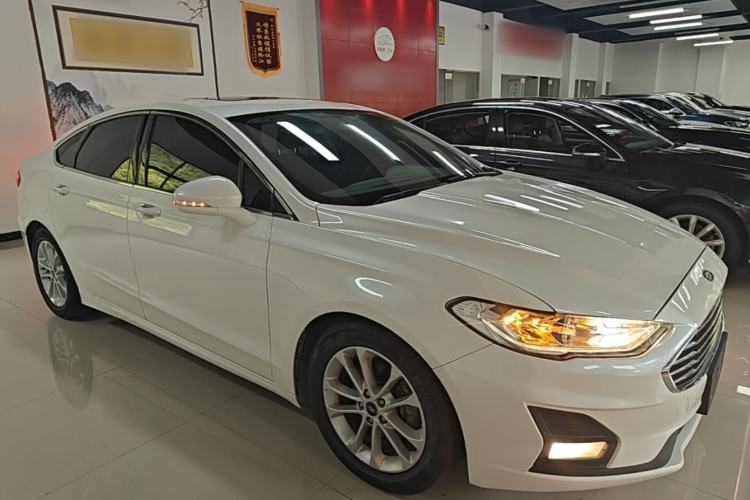 Used Ford Mondeo 2018 EcoBoost 180 Smart Control Fashion Model China V Standard Front Right 45 Deg