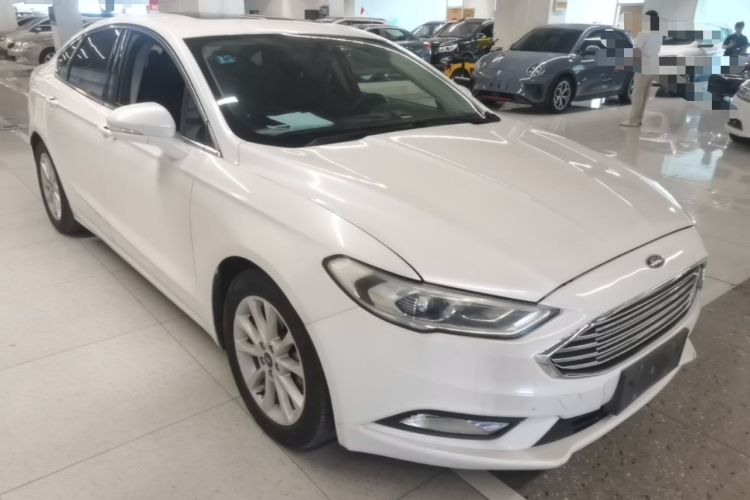 Used Ford Mondeo 2018 EcoBoost 180 Fashion Edition Front Right 45 Deg