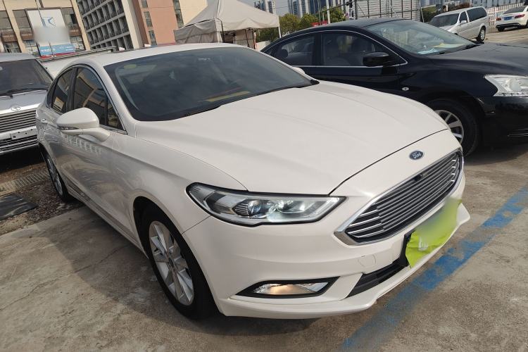 Used Ford Mondeo 2018 EcoBoost 180 Fashion Edition Front Right 45 Deg